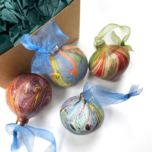 Marbled Bauble Box: Col 02