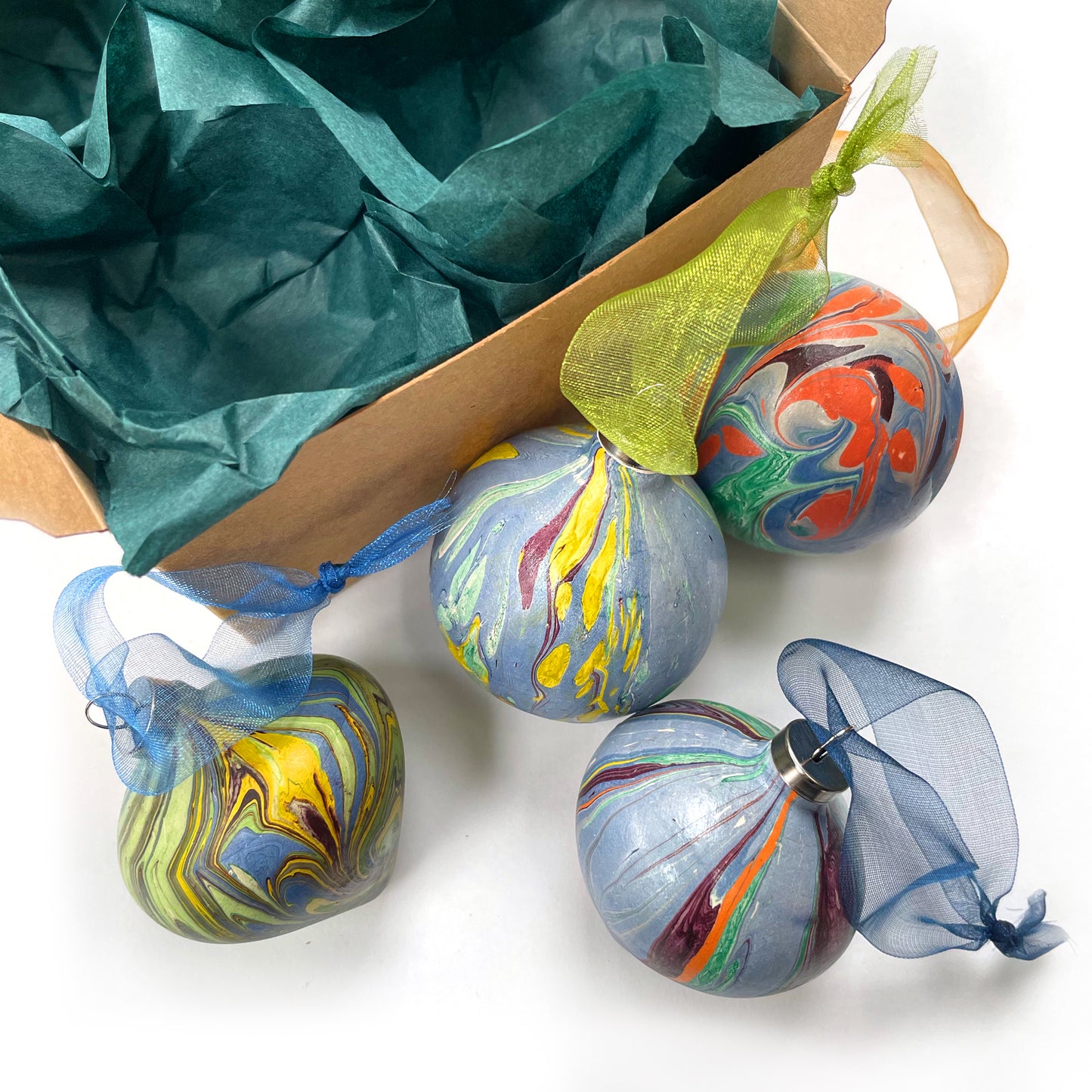 Marbled Bauble Box: Col 01